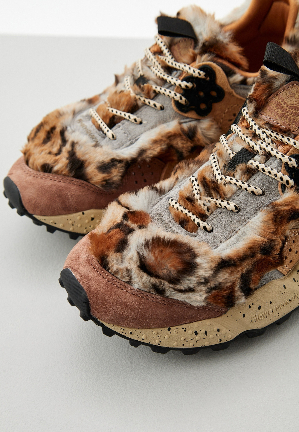 Кроссовки женские FLOWER MOUNTAIN Kotetsu Woman