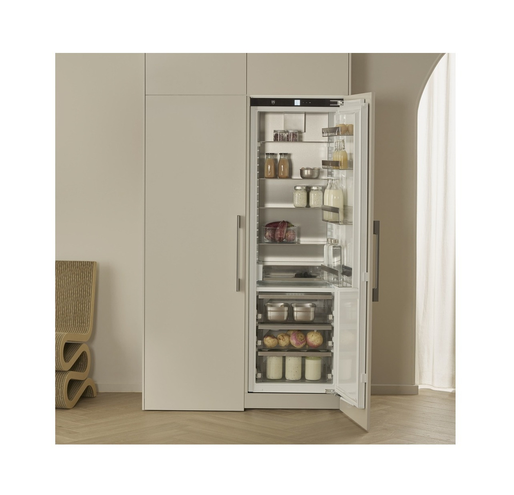 Встраиваемый холодильник V-ZUG Cooler V4000 178K CO4T-51121