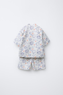 ZARA КОМПЛЕКТ ИЗ КИМОНО И ШОРТОВ-БЕРМУДОВ С ПРИНТОМ, ЭКРЮ