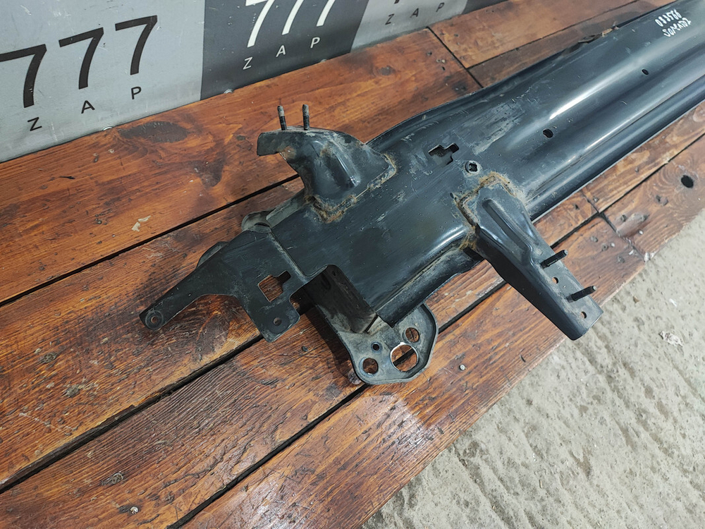 Усилитель переднего бампера Kia Sorento 2 (XM) 12-20 Б/У Оригинал 865302P600