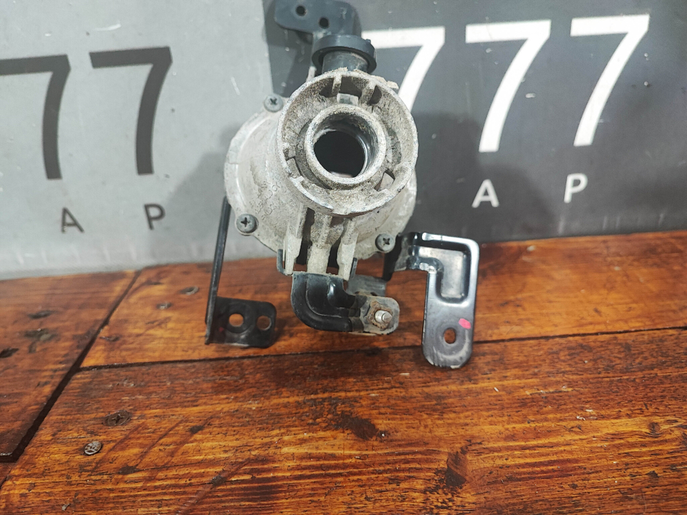 Фара ПТФ передняя правая Kia Rio 4 X-Line 17-20 Б/У Оригинал 92202H0200