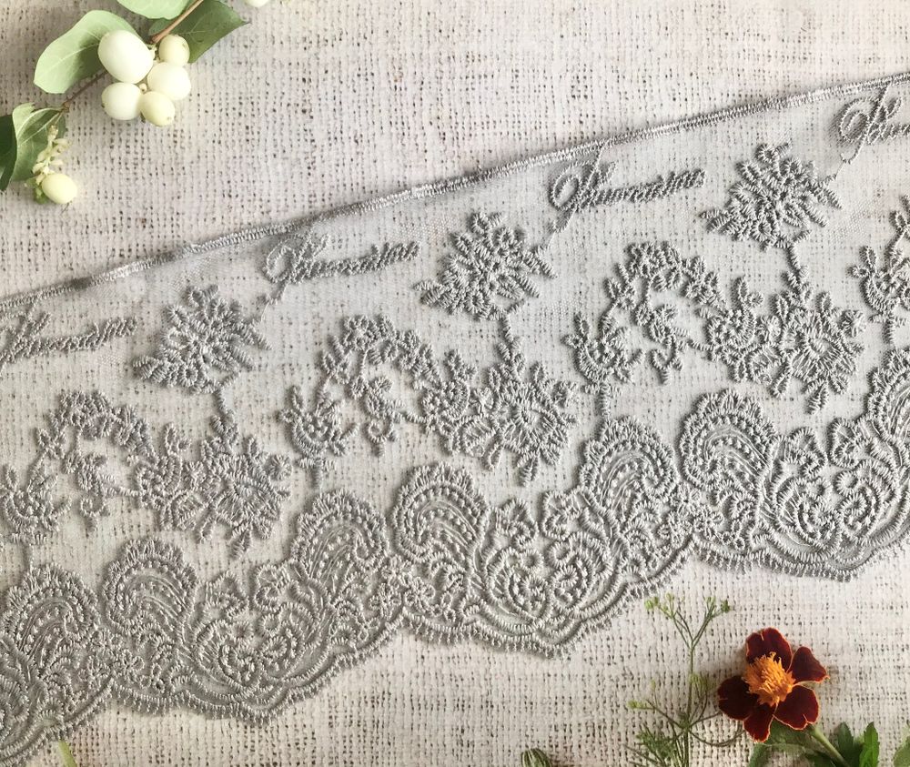 Вышивка на сетке, ш. 15 см