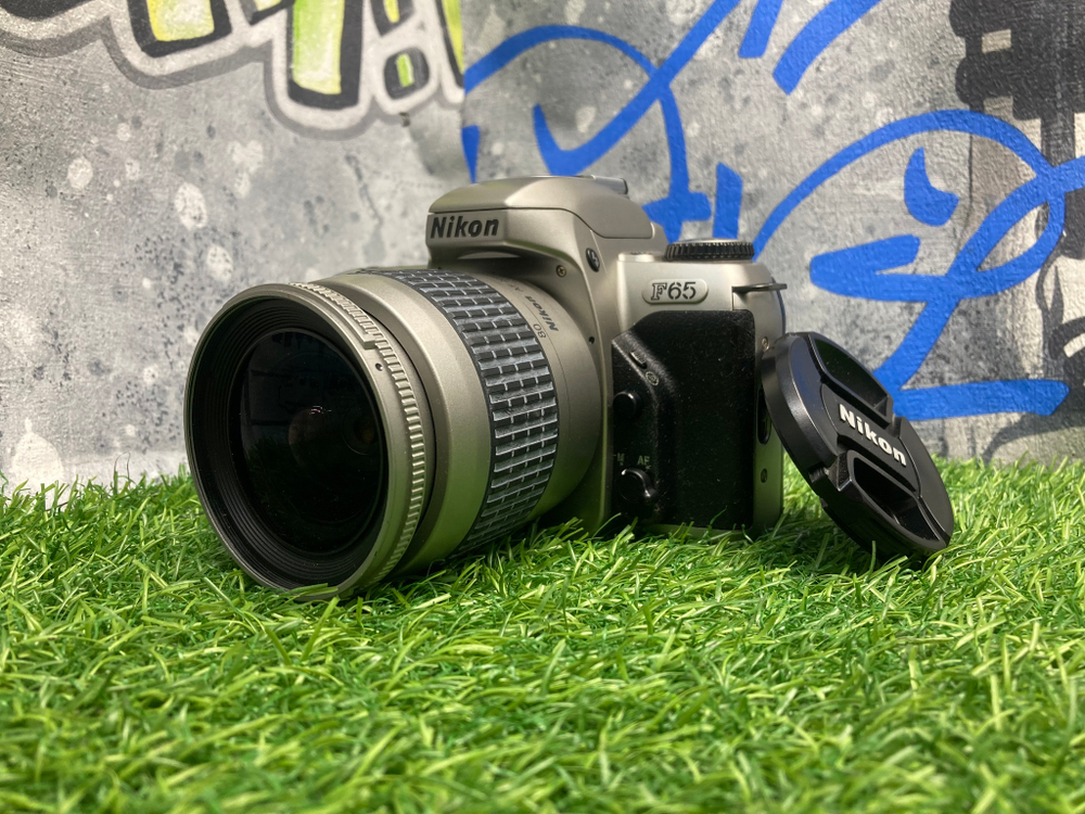 Nikon F65 kit 28-80mm 3.5-5.6G