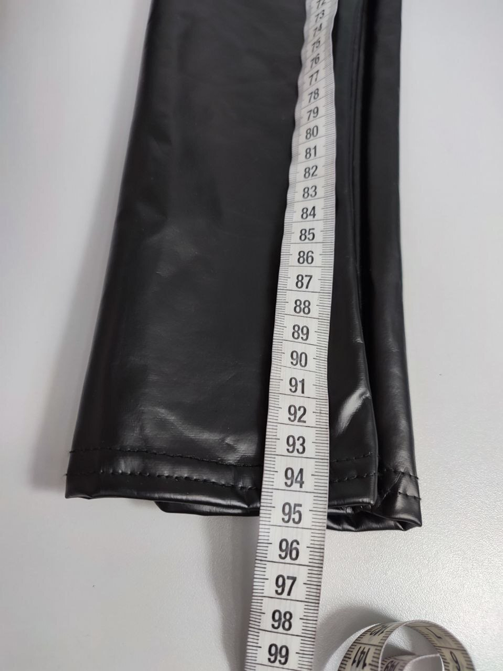 Брюки из искусственной кожи 40 размер