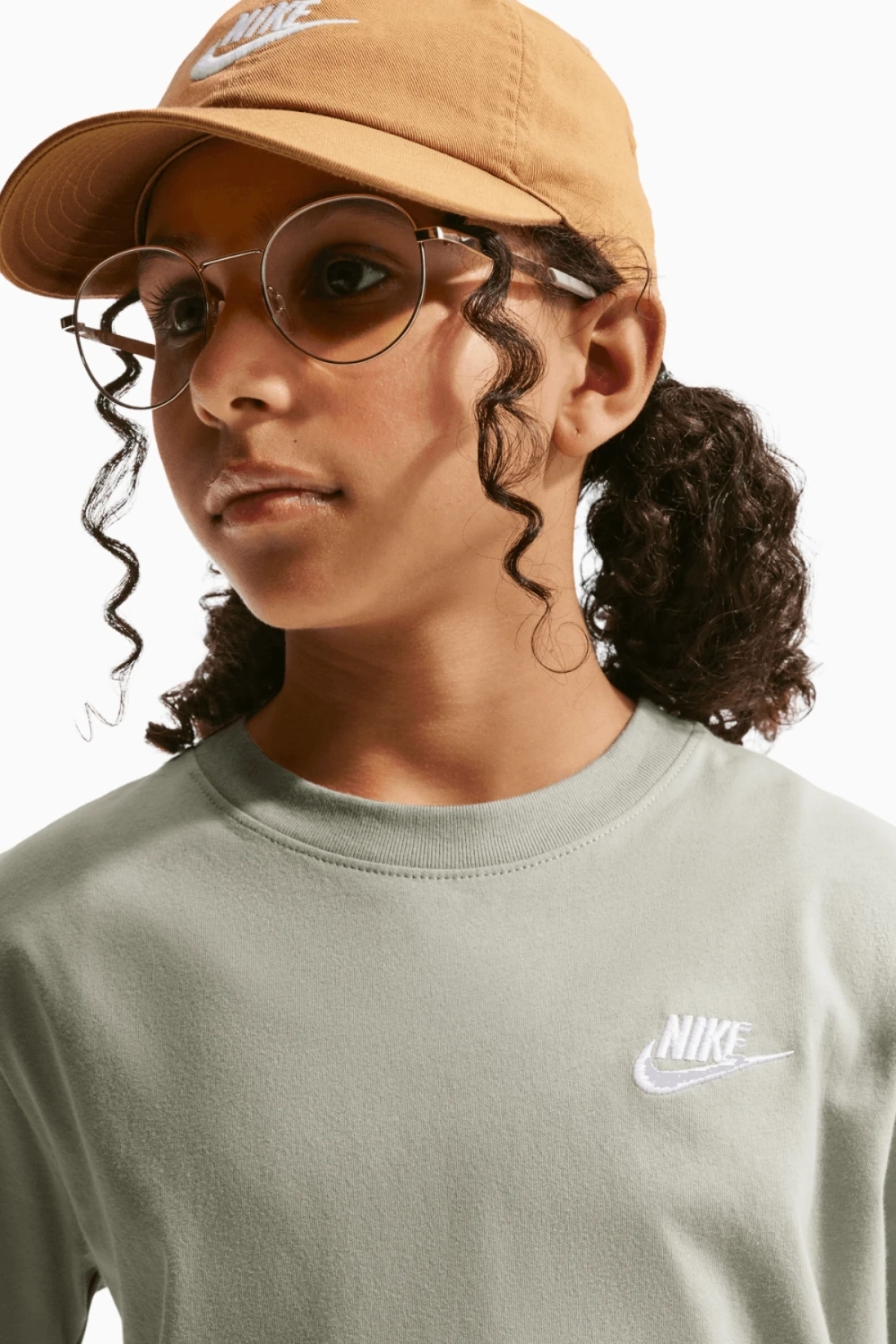 Футболка Nike Sportswear Junior - зеленый