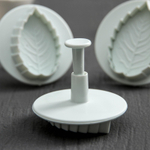 Вырубки с выталкивателем "Лист розы" 3 шт