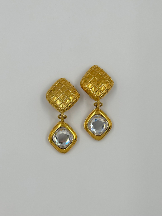 Клипсы с кристаллами Chanel