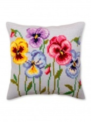 "Анютины глазки"-5383  подушка