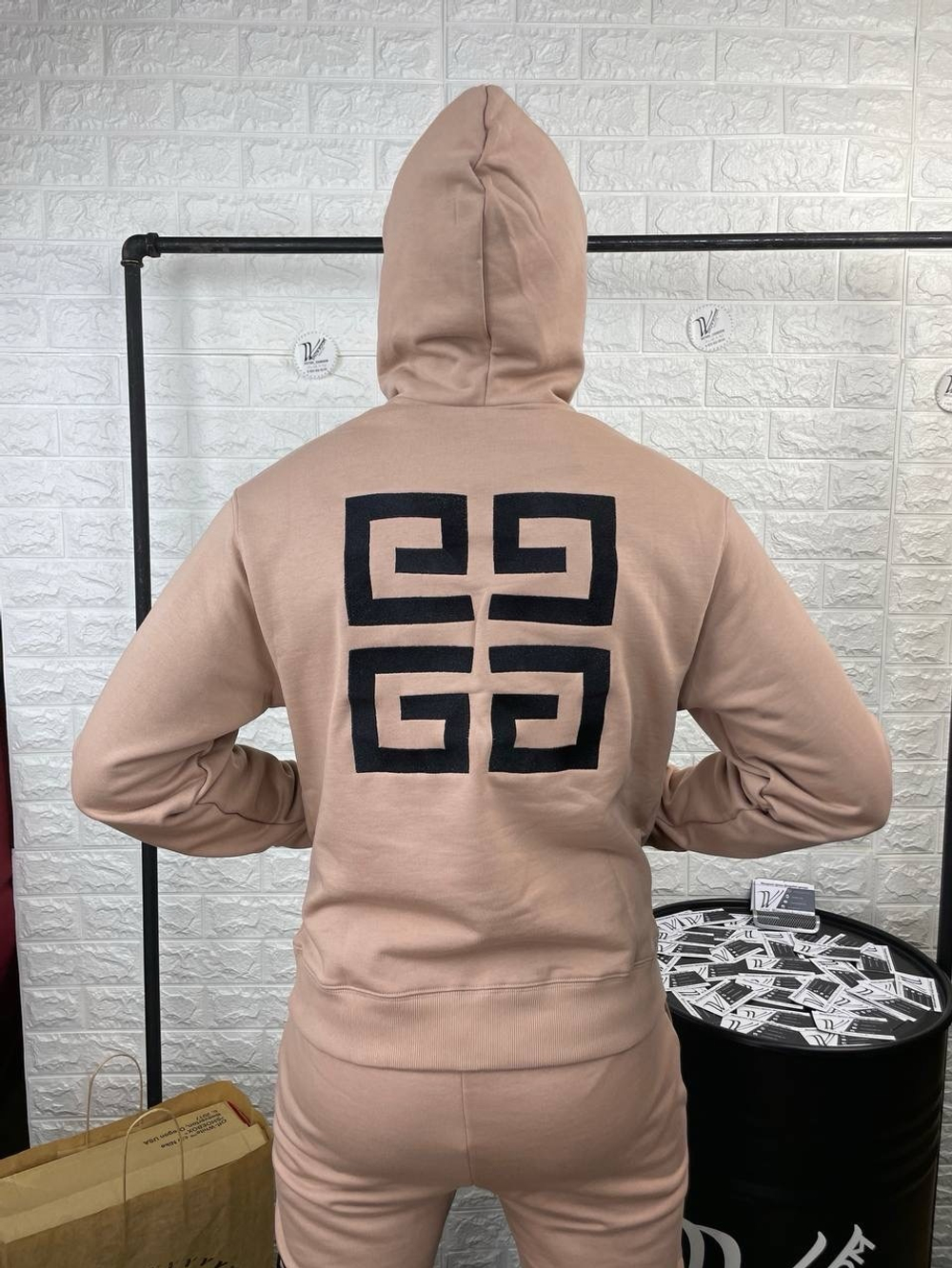 Спортивный костюм Givenchy