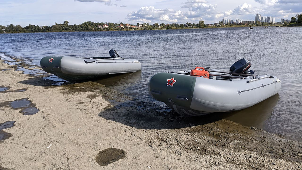 Лодка ПВХ РАКЕТА РК-380 Special+