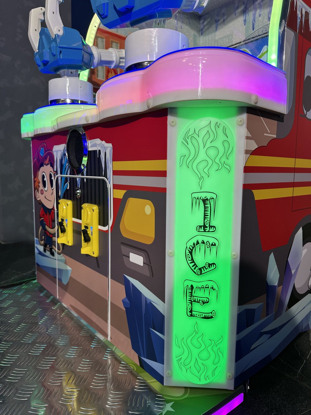 Водный тир с двойным сидением «Ледяной удар»