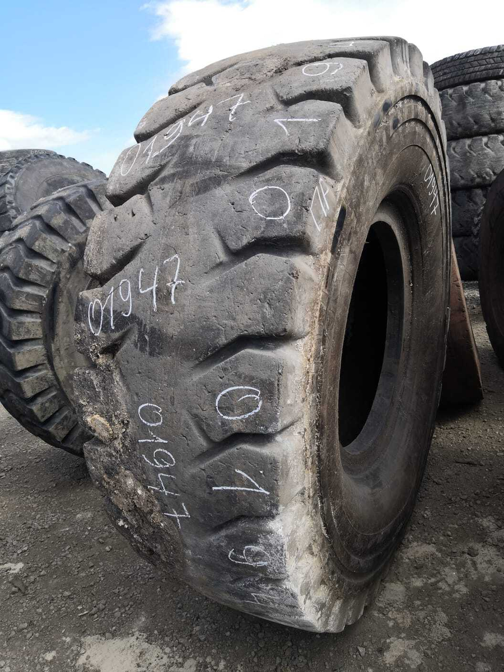 24.00R35 Michelin X-QUARRY шина б/у