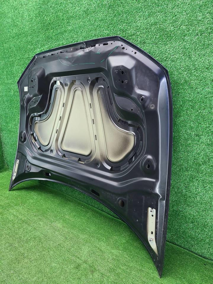 Капот Audi Q3 2 (2018-н.в.)