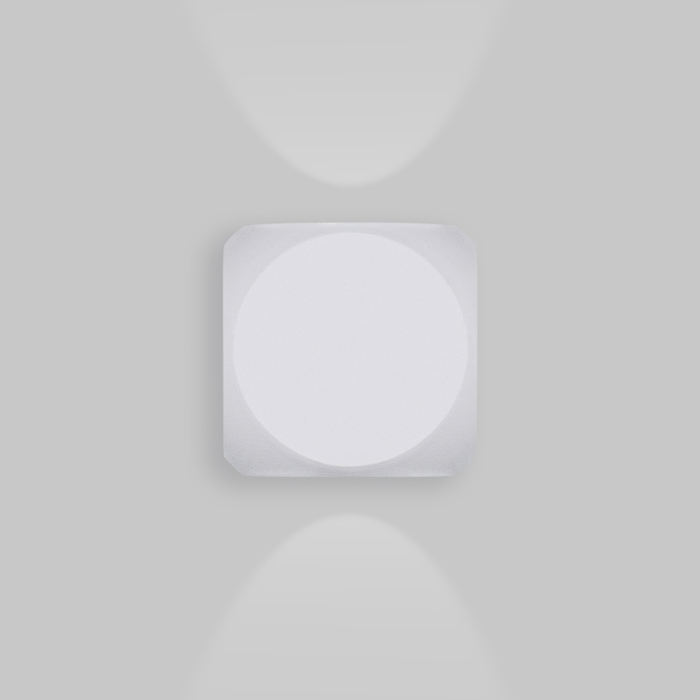 Уличный настенный светильник Outdoor O015WL-L4W