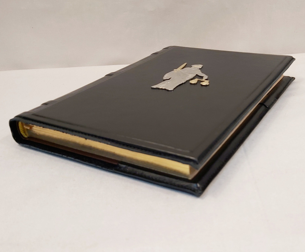 Ежедневник А5 «Подарок юристу №3»  (Златоуст)