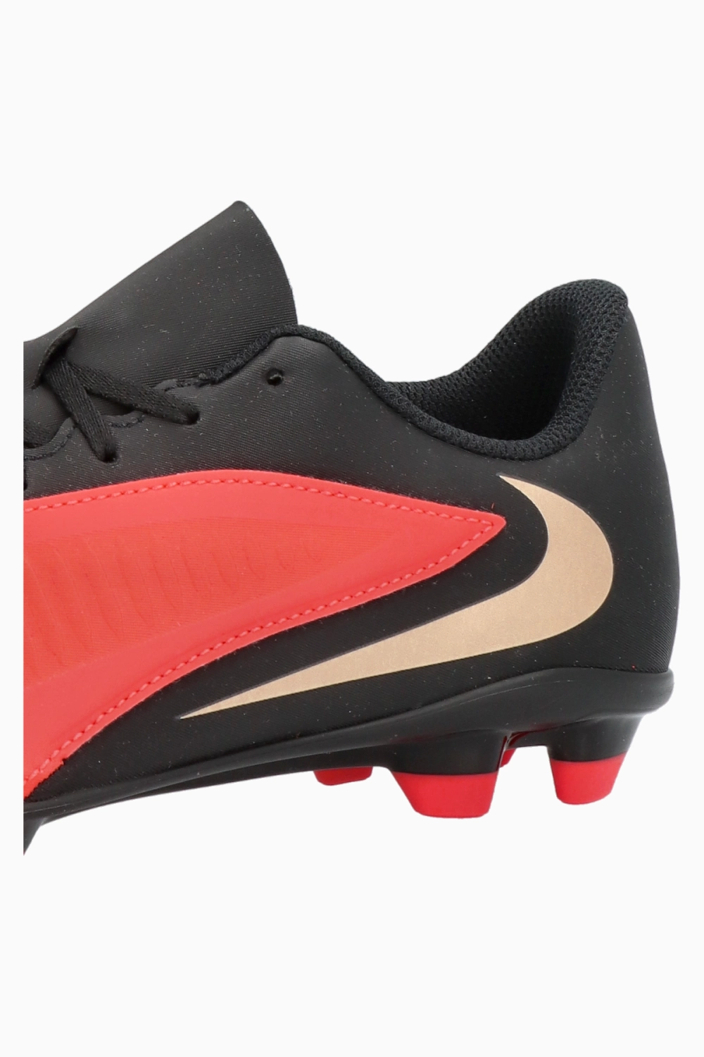 Бутсы Nike Phantom 6 Low Club FG/MG Junior - красный