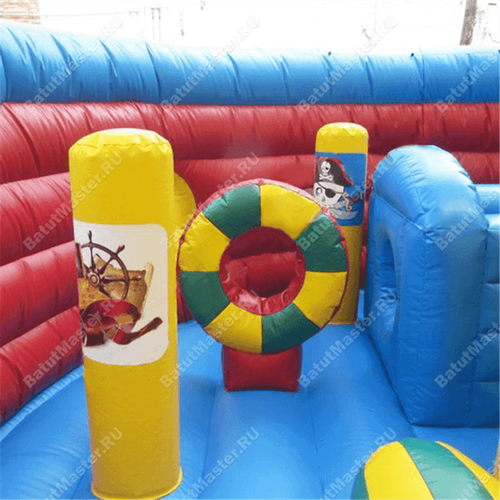 Большой надувной батут-горка "Корабль флибустьеров" 14*8*6 м
