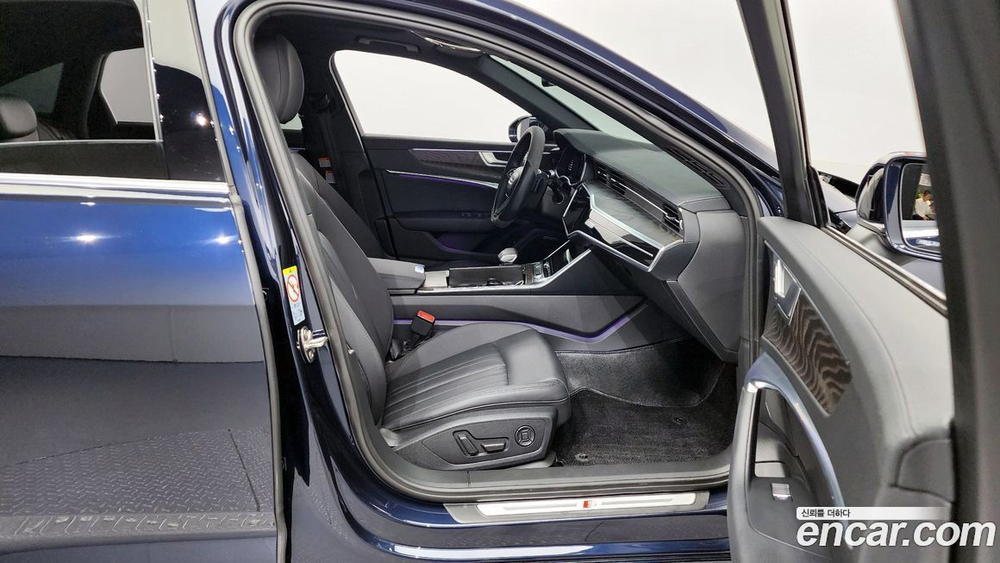 Audi A6 (C8) 45 TFSI Premium (11.2020)