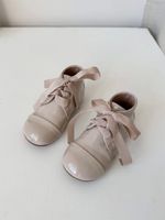 Новые ботинки Age of Innocence, 25