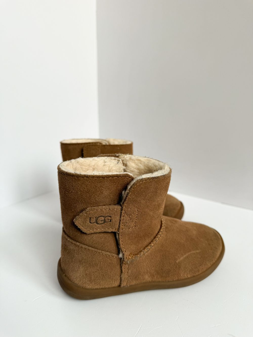 Ботинки Ugg, 25