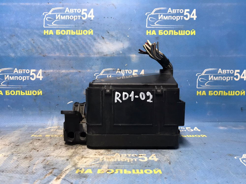 Блок предохранителей подкапотный Honda CR-V 1997