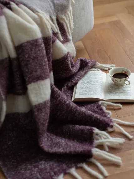 Плед мохеровый over horizon цвета марсала из коллекции trendy ruffles, 130х180 см