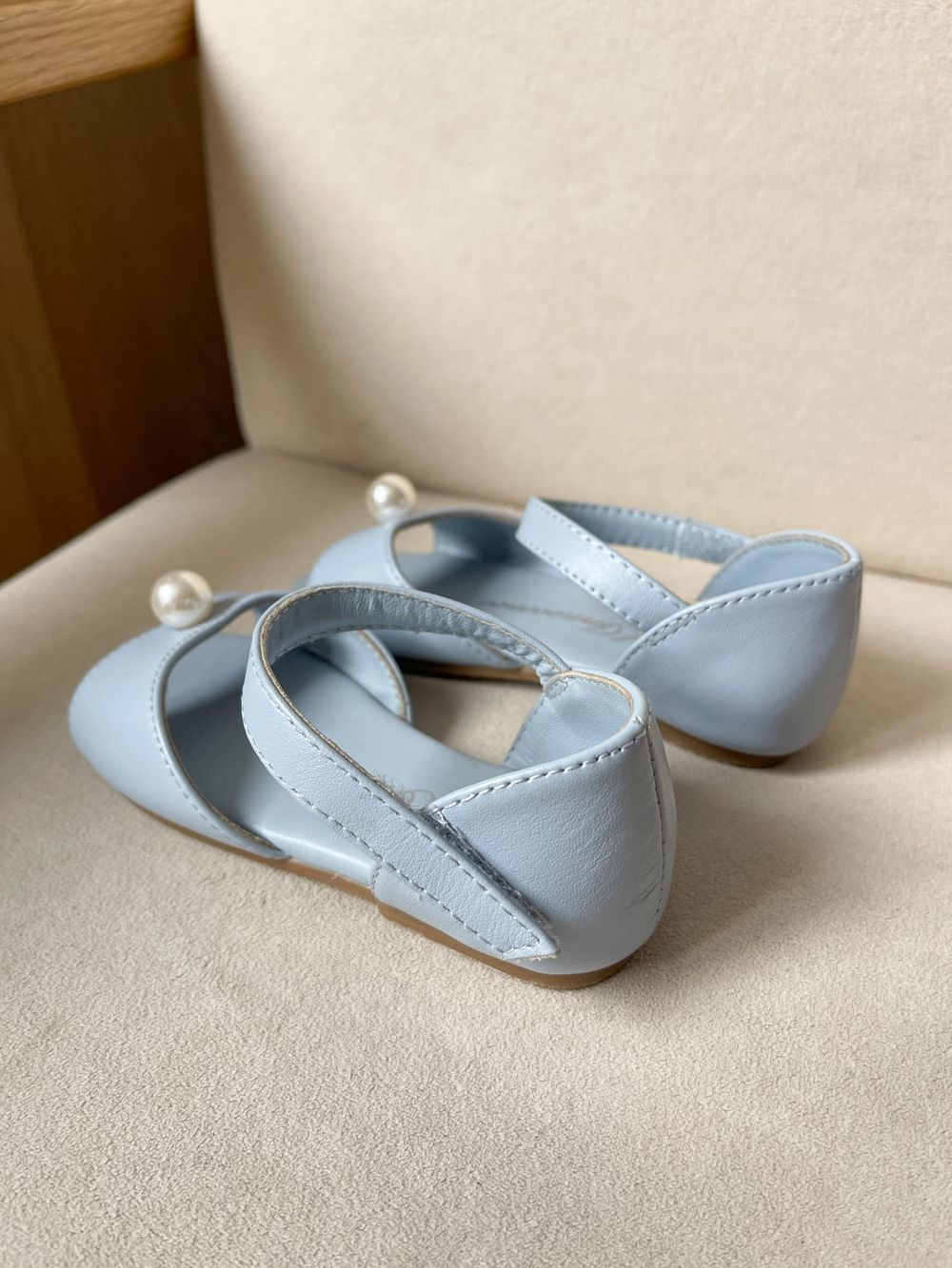 Босоножки Age of Innocence