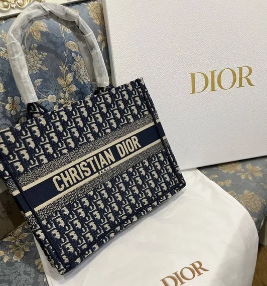 Сумка Dior Book Tote Dioriviera, модель маленького формата темно-синий
