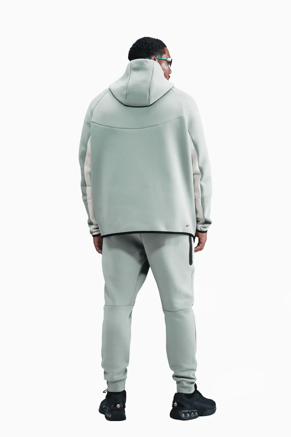 Штаны Nike Sportswear Tech Fleece - бирюзовый