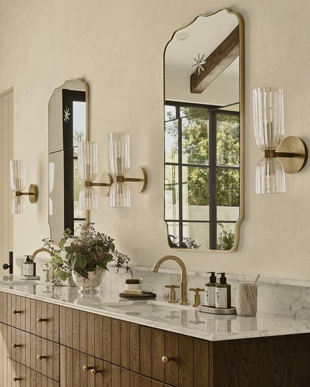 Зеркало настенное “Тартюф”