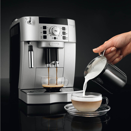 Кофемашина DeLonghi ECAM22.110.SB