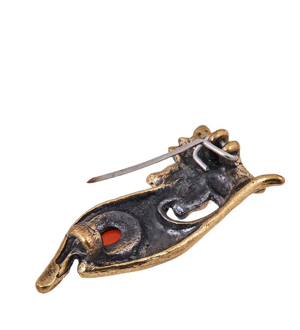 AM-3882 Брошь «Котик с бантом» (латунь, янтарь)