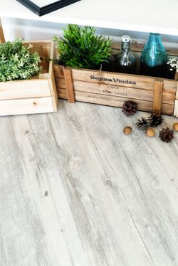 Classic Light Акация клик, 2,23 м²