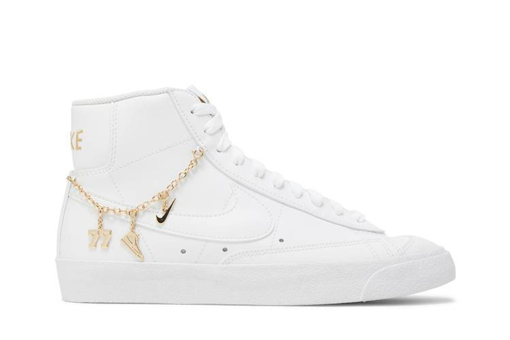 Кроссовки Nike Blazer '77 Lx "Lucky Charms" (Женская размерная сетка)