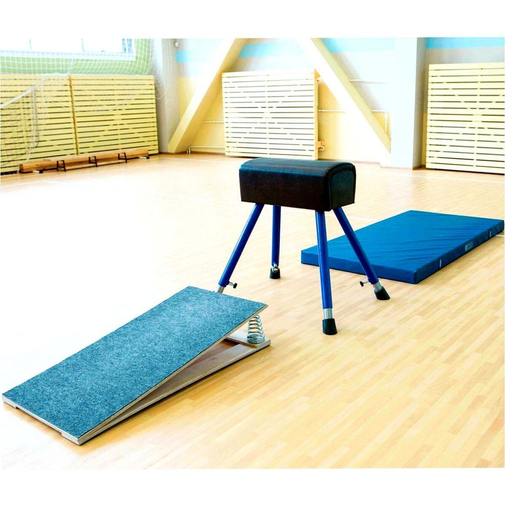 Мостик гимнастический подкидной - деревянная рама - фанера на пружинах