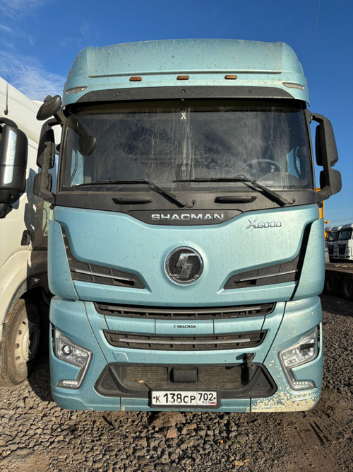 Shacman (Shaanxi) SX* 4x2 Седельный тягач SX4188YY381 (Дизельный, 12,5 л, 473 л.с., МТ)