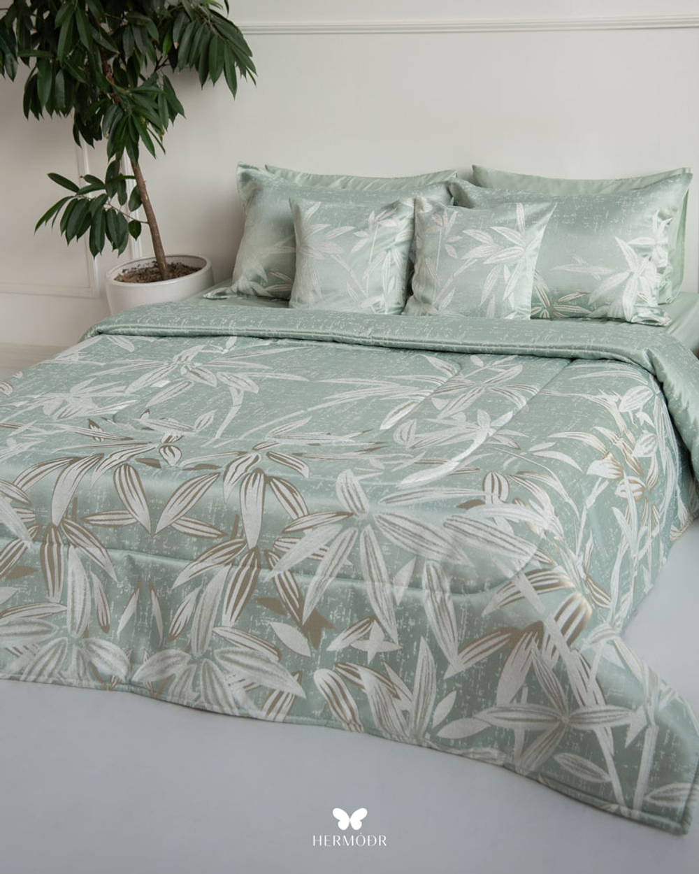 Комплект постельного белья двуспальный Konar Coral Hermodr 8 предметов 130220316 Иран