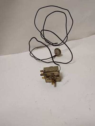 C00033058 Датчик температуры для стиральных машин Indesit Ariston Whirlpool б/у