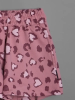 Костюм для девочки с шортами на весну