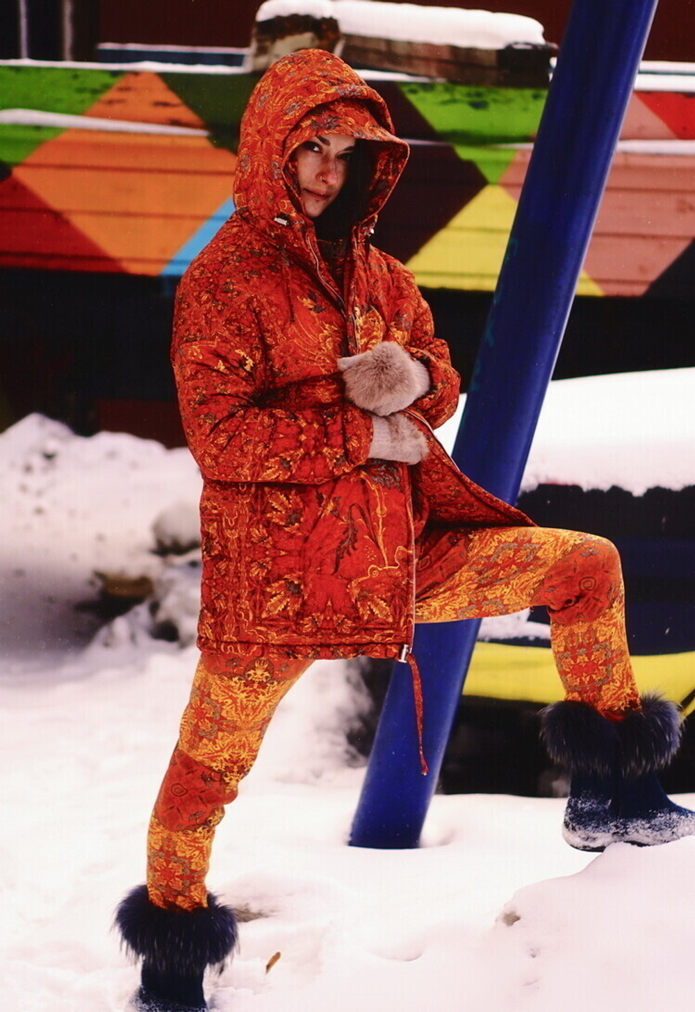 Куртка "Золотой Иран", по мотивам живописи персидского художника 16 в. Низамеддин Султана Мухаммеда