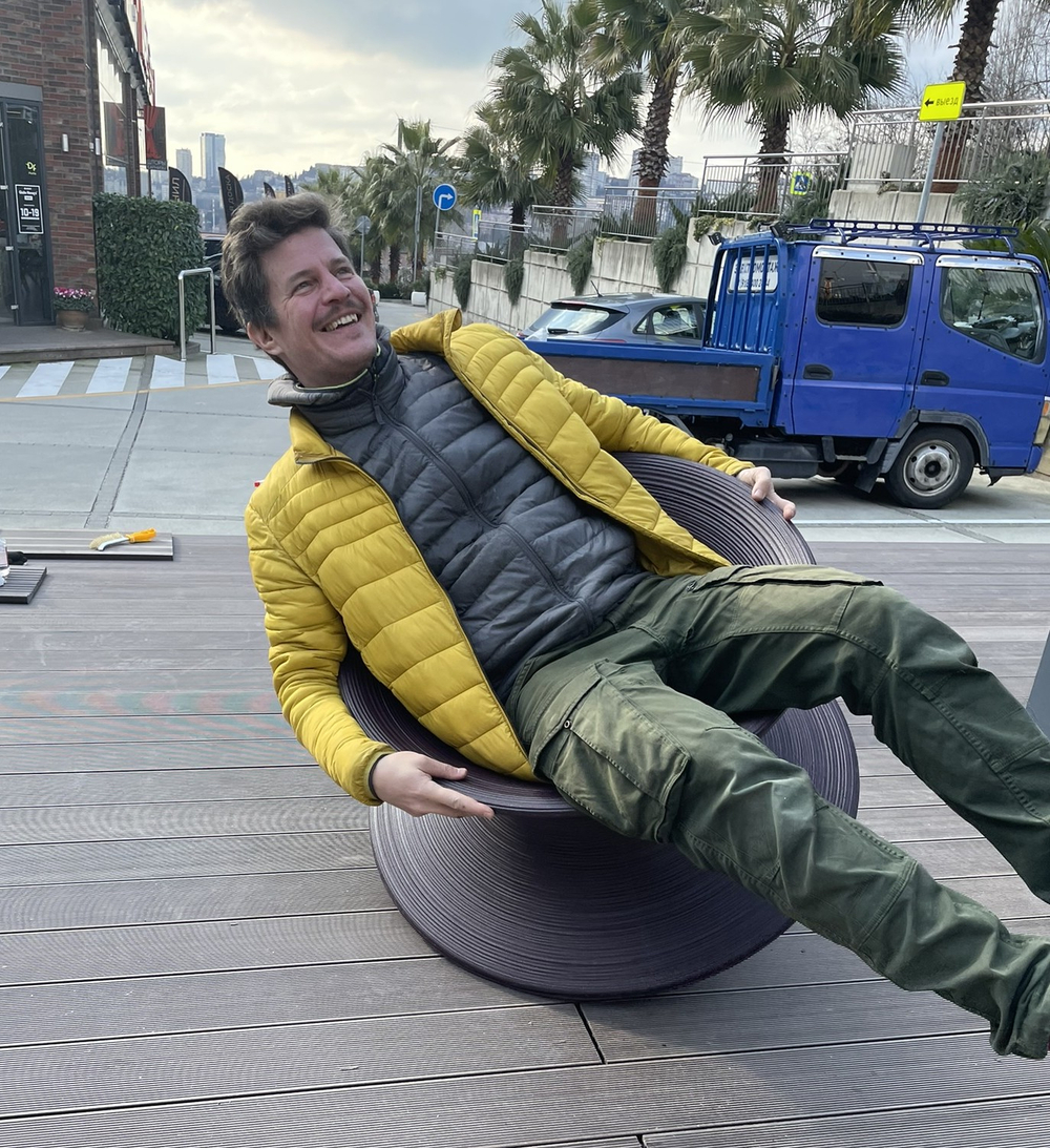 Кресло Magis Spun фиолетовое