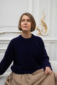 Джемпер Л.Т., 100% шерсть ягнёнка, цвет темно-синий.