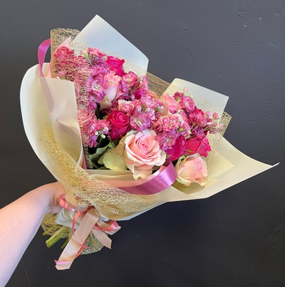 Малиновый левкой