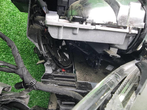 Битая Фара правая Kia K5 (2019-2023) LED