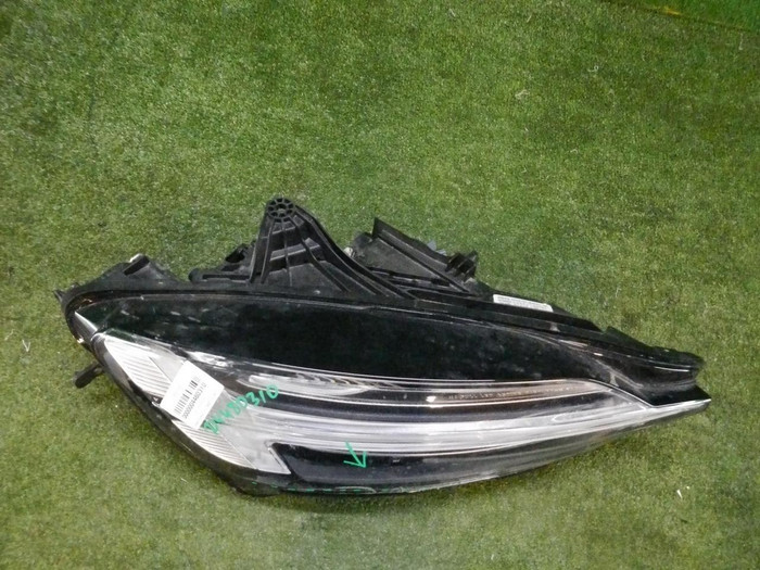 Битая Фара правая Volvo S60 3 (2018-н.в.) LED