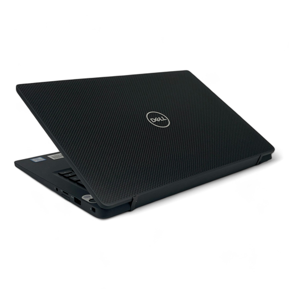 Latitude 7400