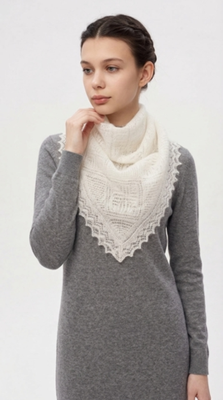 Оренбургский пуховый платок-паутинка А80-02 экрю