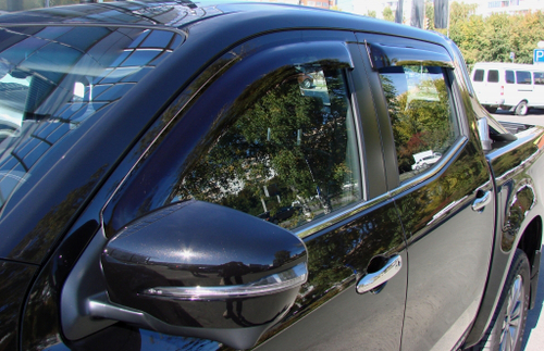 Дефлекторы боковых окон SIM для Mercedes-Benz X-Class (2017-) арт.SMERX1732