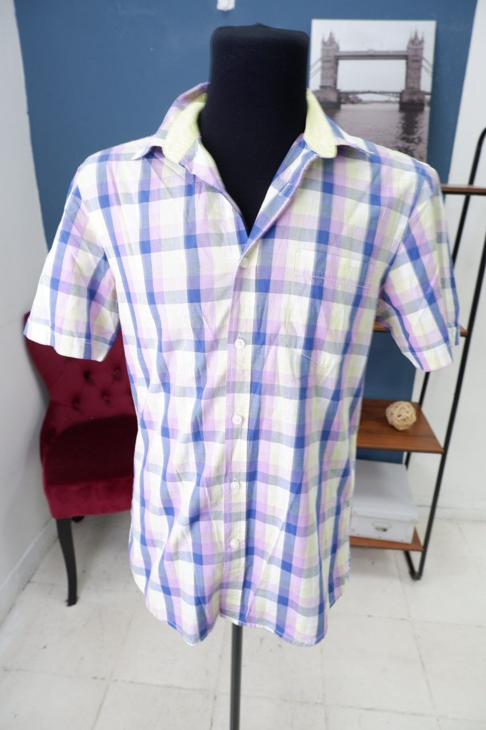 Рубашка Ostin в яркую клетку 46 размер