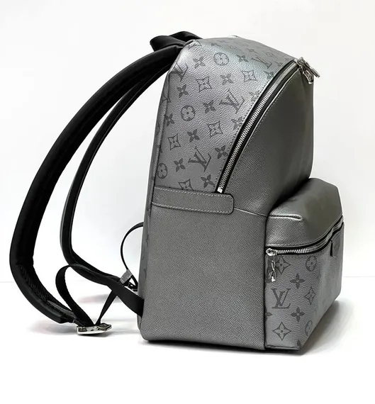 Рюкзак Louis Vuitton Discovery PM серый
